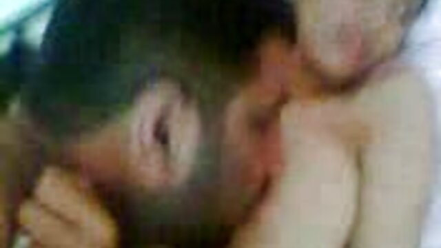 จูลี่ วิดีโอ คอ ล xxx ซิลเวอร์ หุ่นดี ผมบลอนด์ ขี่กระเจี๊ยวเหมือนเป็นเคาเกิร์ลตัวจริง