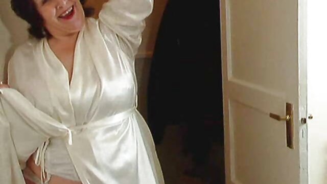 น่าทึ่ง ผมสีน้ำตาล สำส่อน พอใจ เธอ คลิป วีดีโอ โป๊ ฟรี ลูกค้า กับ เป็ blowjob